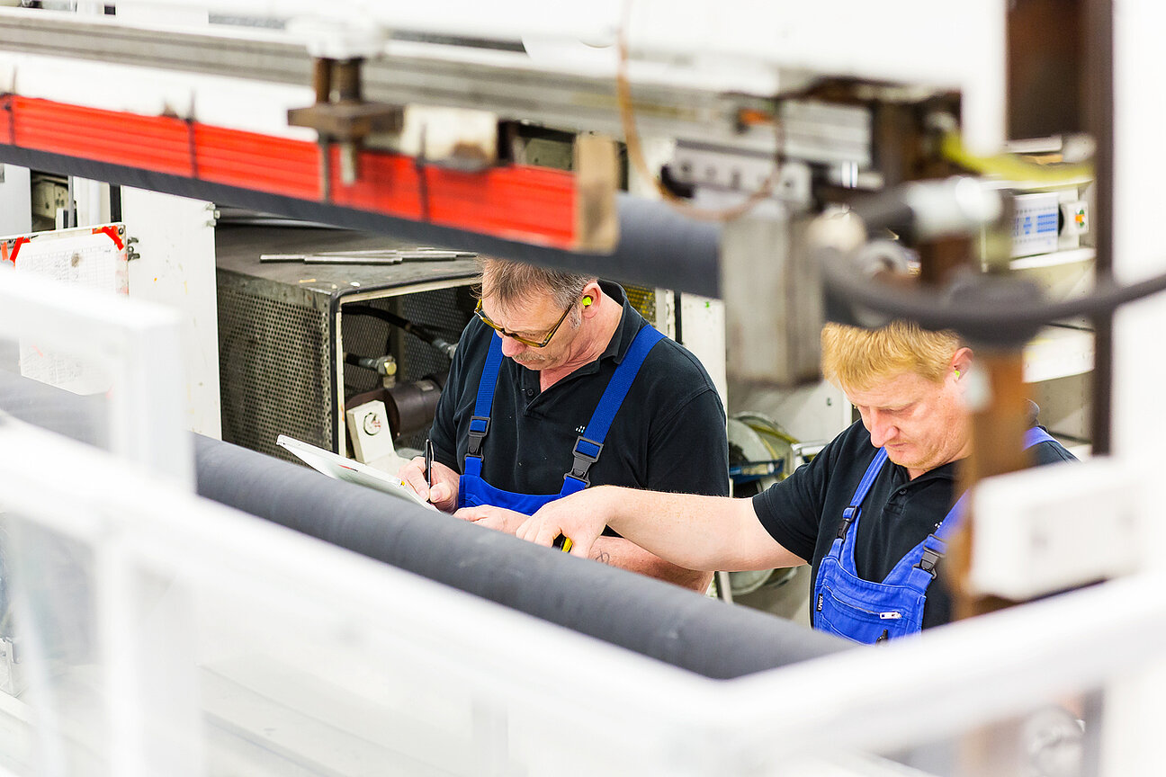 RKW_Employees_in_Production